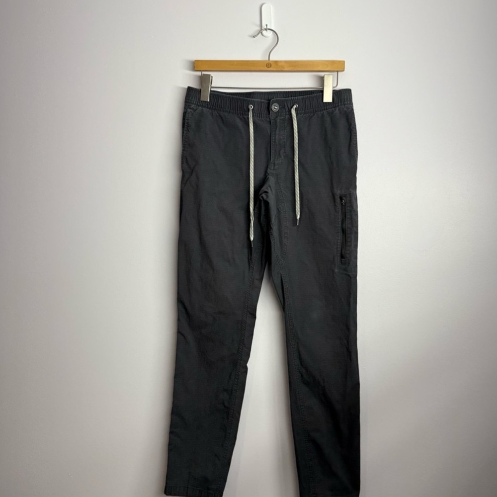 Vuori Ripstop Pant Charcoal Size Medium 31.5”